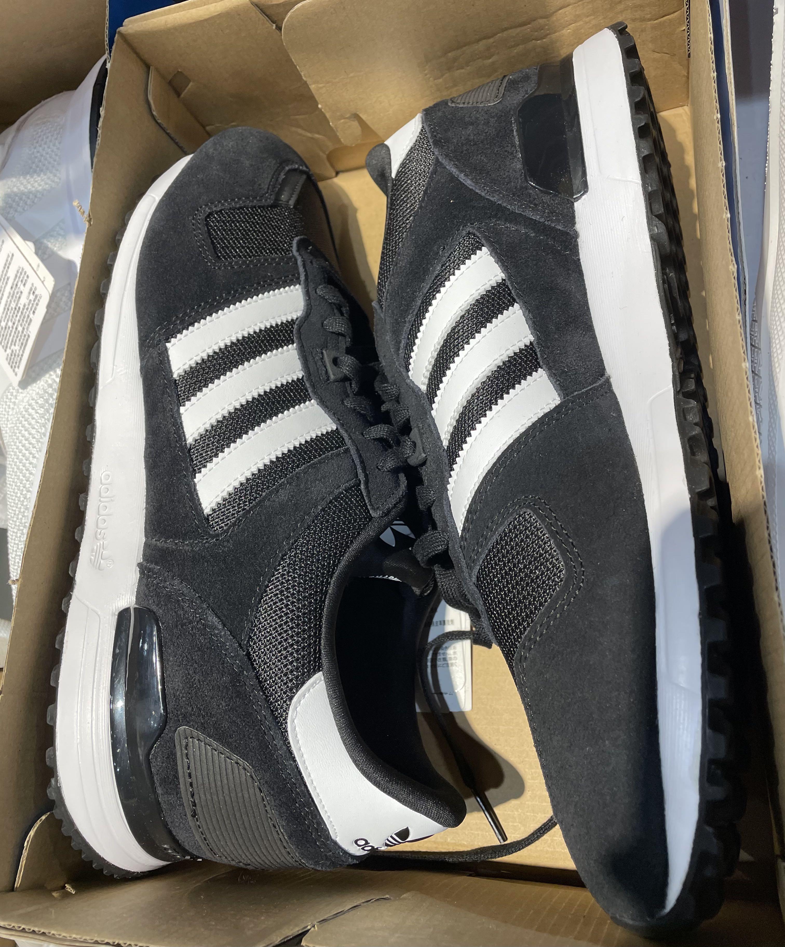 Adidas ZX700 GX4977 Sports Shoes US11(29cm), 他的時尚, 鞋子在旋轉拍賣