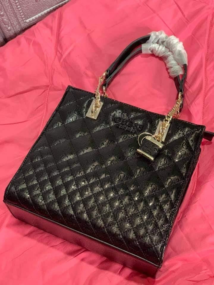 Guess queenie 2025 tote