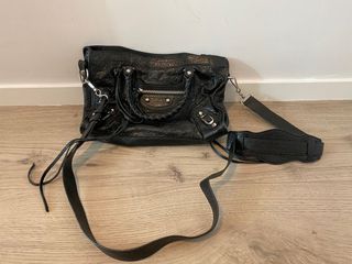 （分類：）位於 。 由 jadenav 提交（商品編號 1118702538，圖片 1）。簡介： 。