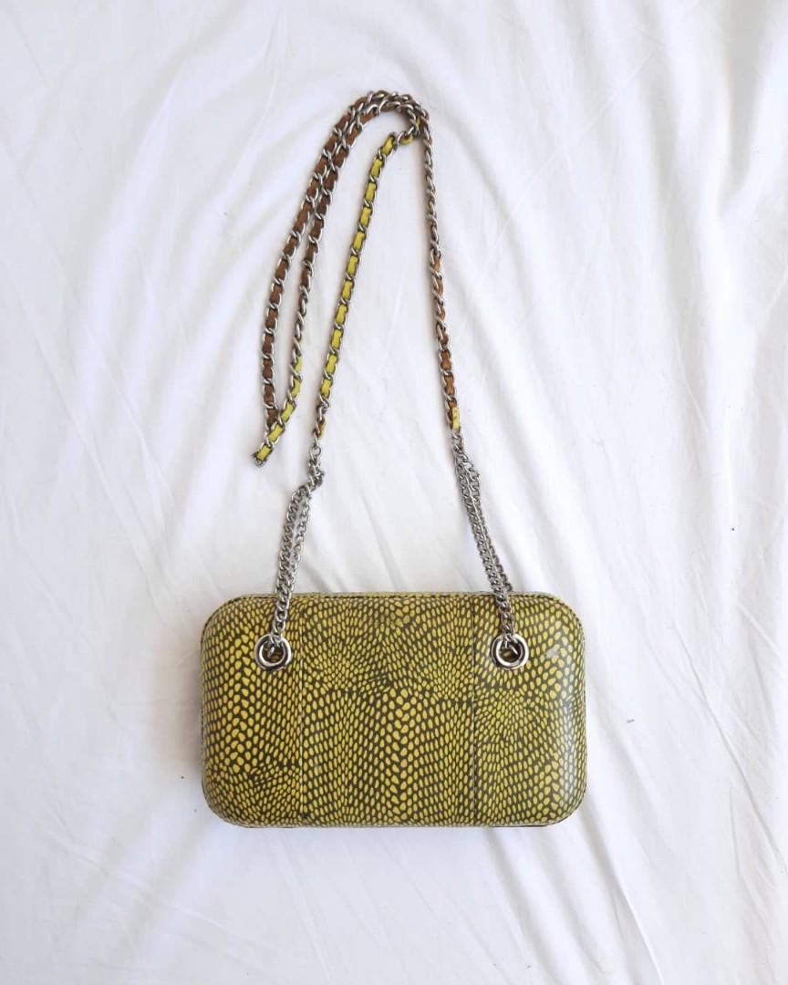 Bcbg sling hot sale bag