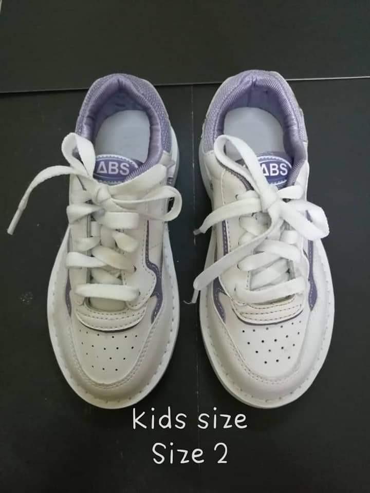 Bowling shoes size 2 Kids