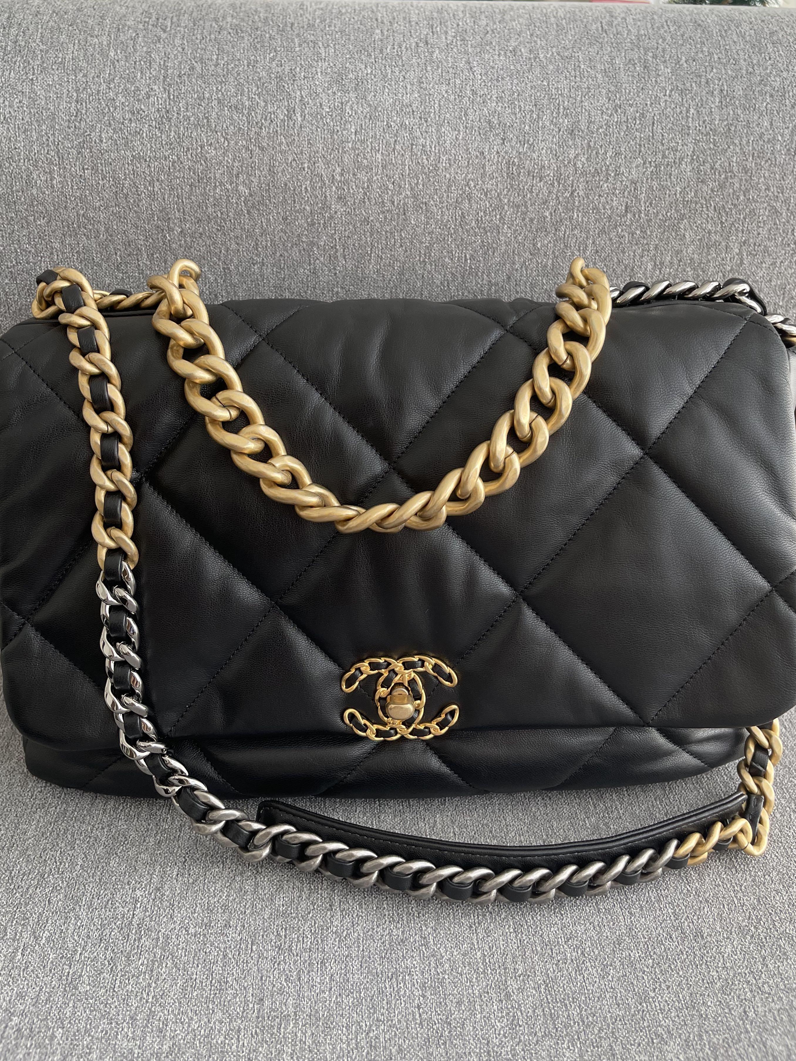 CHANEL 19 Bag in Large. Lambskin Leather in Gold-Tone, Silver-Tone