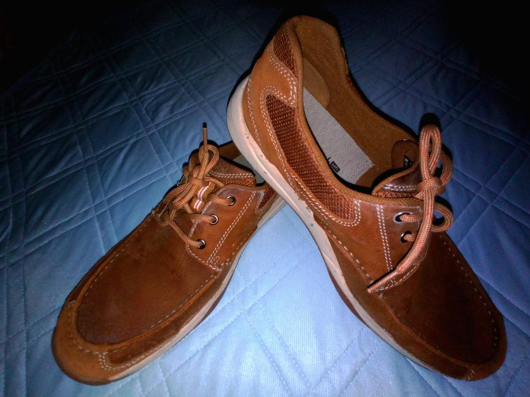 clarks shoes 50 off