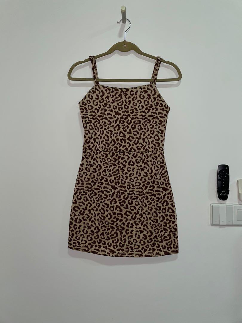 Cotton on shop leopard dress