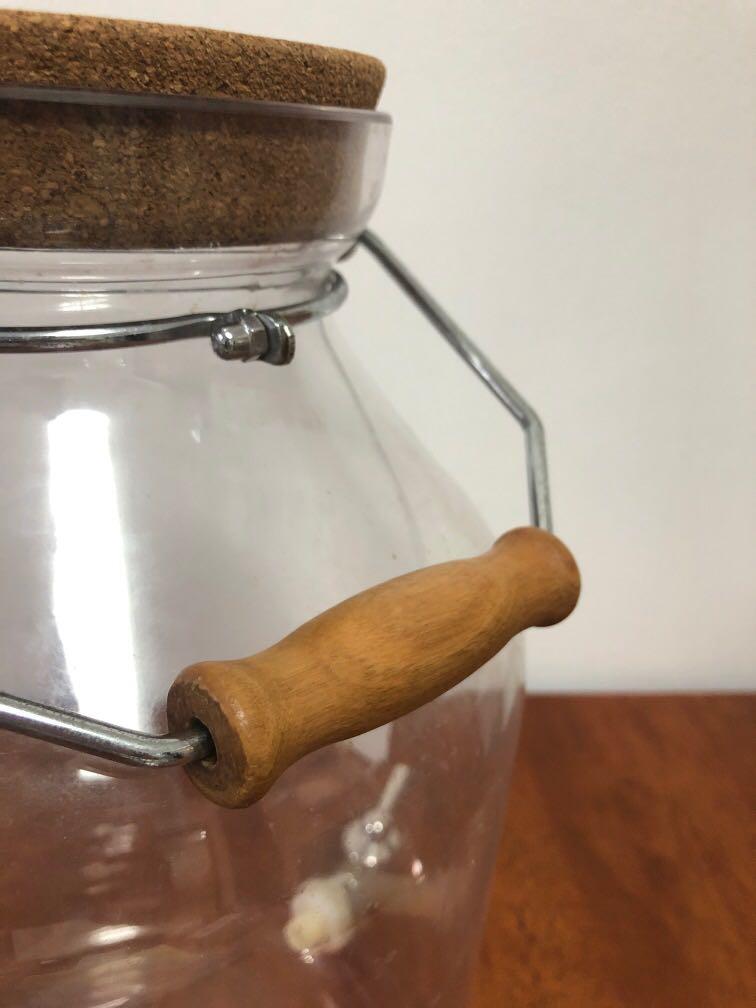 Crate and barrel water dispenser, Furniture & Home Living, Kitchenware