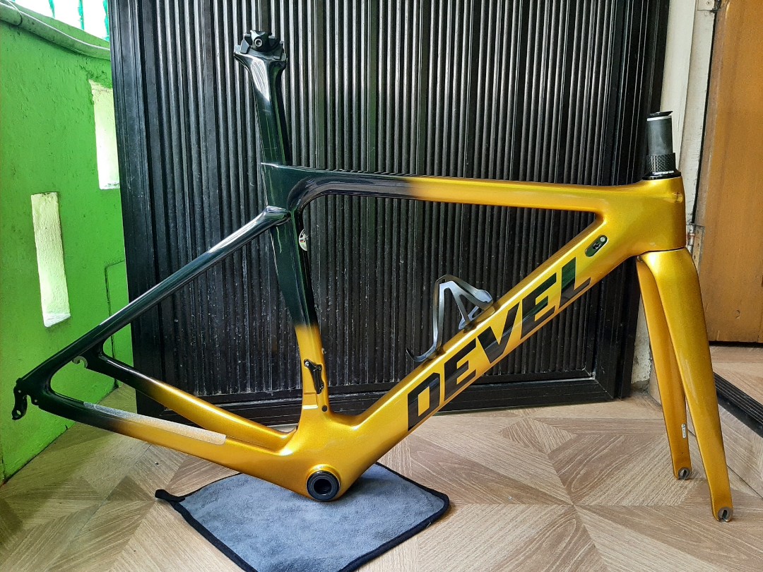 Devel A01 Road Bike Sports Equipment Bicycles Parts Bicycles