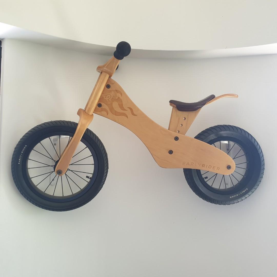 Coco Village Balance Bike Grande It's Child's Play!