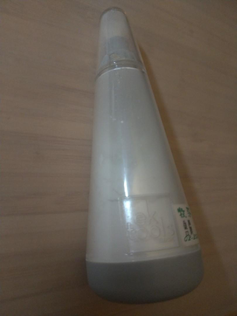 Ek Tool + Ranger White Embossing Powder + Ranger Emboss It Pen (Clear