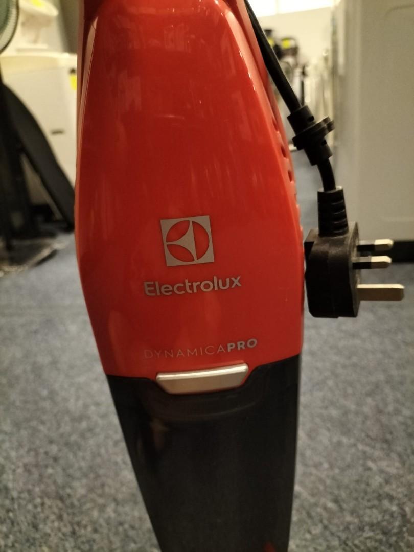 ELECTROLUX EDYL35OR HANDSTICK VACUUM CLEANER DYNAMICA PRO (800W) 70