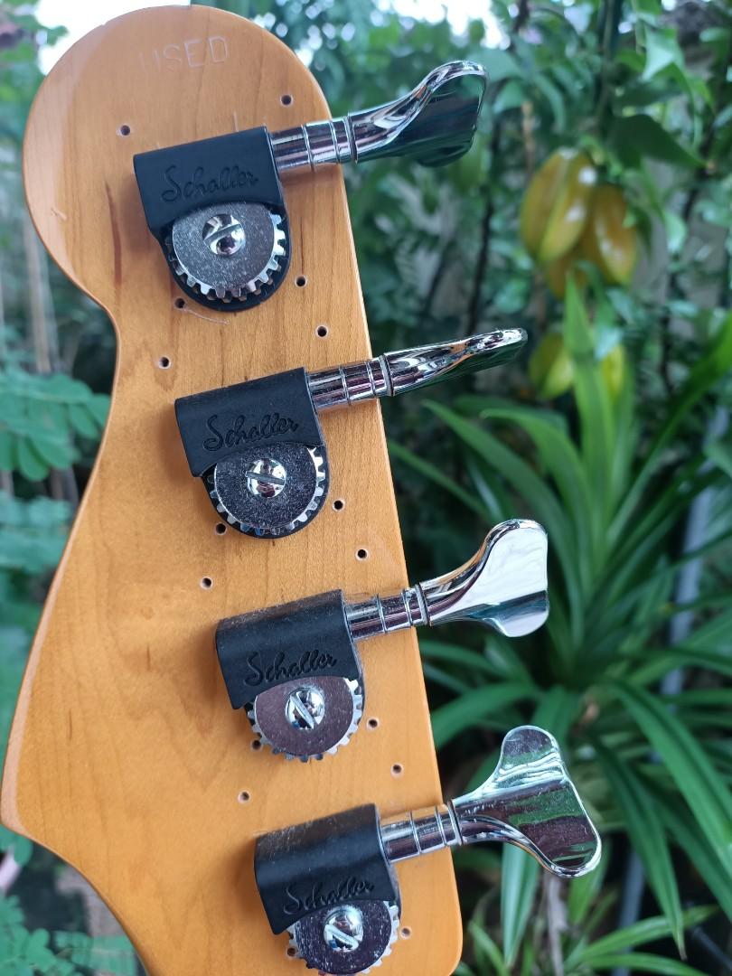 Fender Jaguar Bass MIJ, Hobbies & Toys, Music & Media, Musical