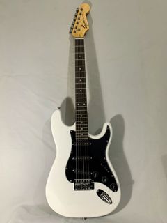 (Category: ) located in . Submitted by guitaring (Listing ID 1118639326, Image 1). Description: .