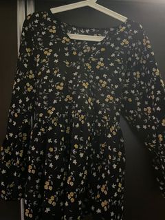 (Category: ) located in . Submitted by lovesshoppingsmile (Listing ID 1118714938, Image 1). Description: .