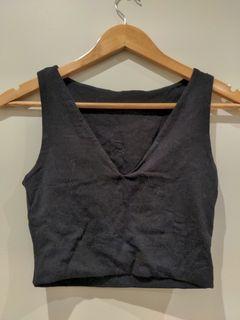 Forever New size 4 Black Crop