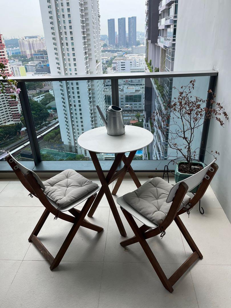 Freedom outdoor table and chairs on sale