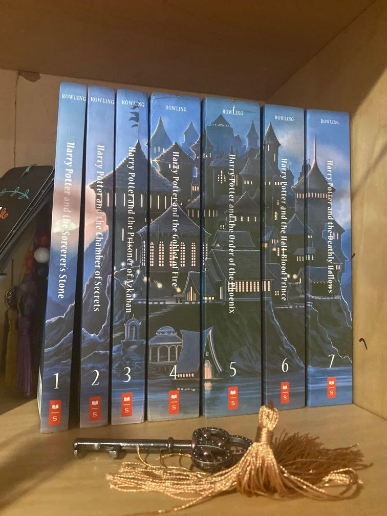 Harry Potter Spine Art Edition, Hobbies & Toys, Books & Magazines