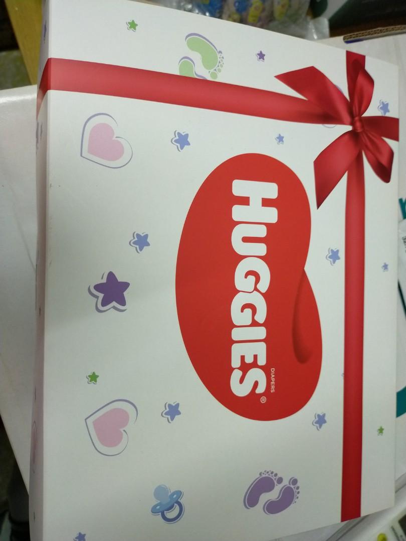 huggies gift set