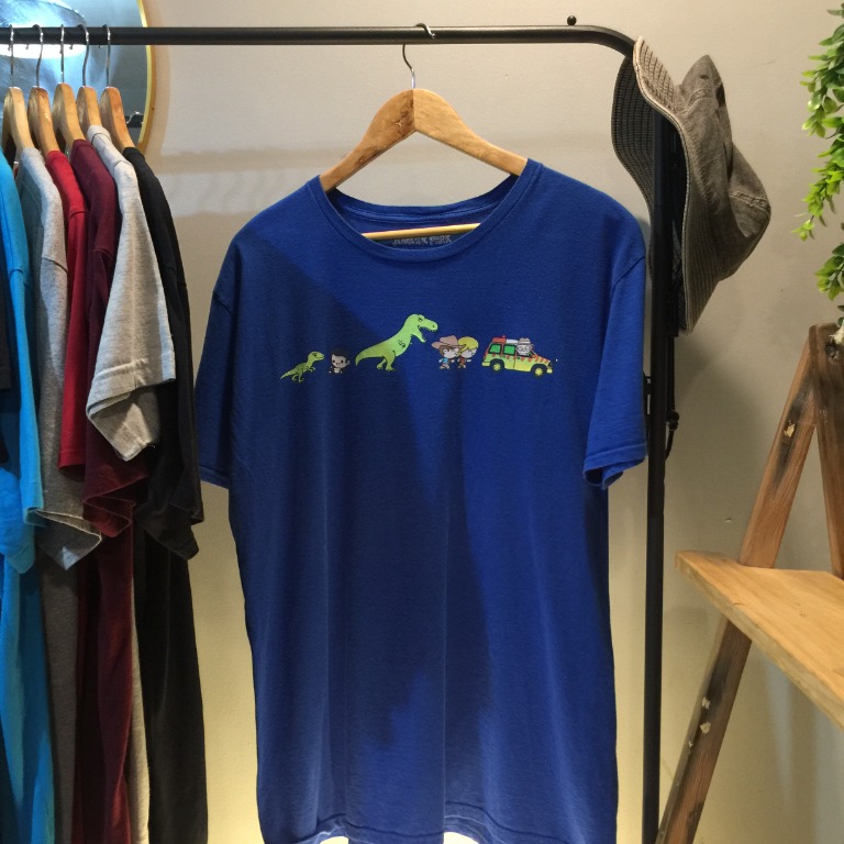T-shirt Loot Crate Jurassic Park – Homme Taille M – Bleu – Occasion TB