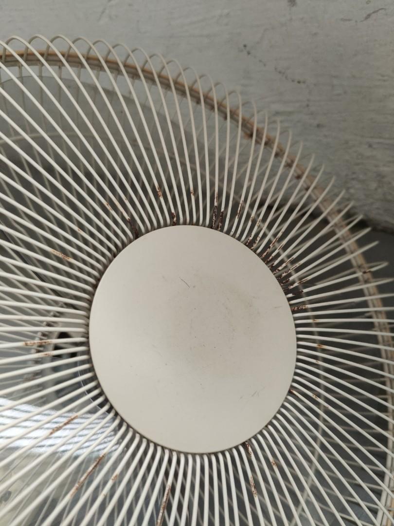 KDK Wall Bracket Fan, Furniture & Home Living, Lighting & Fans, Fans on