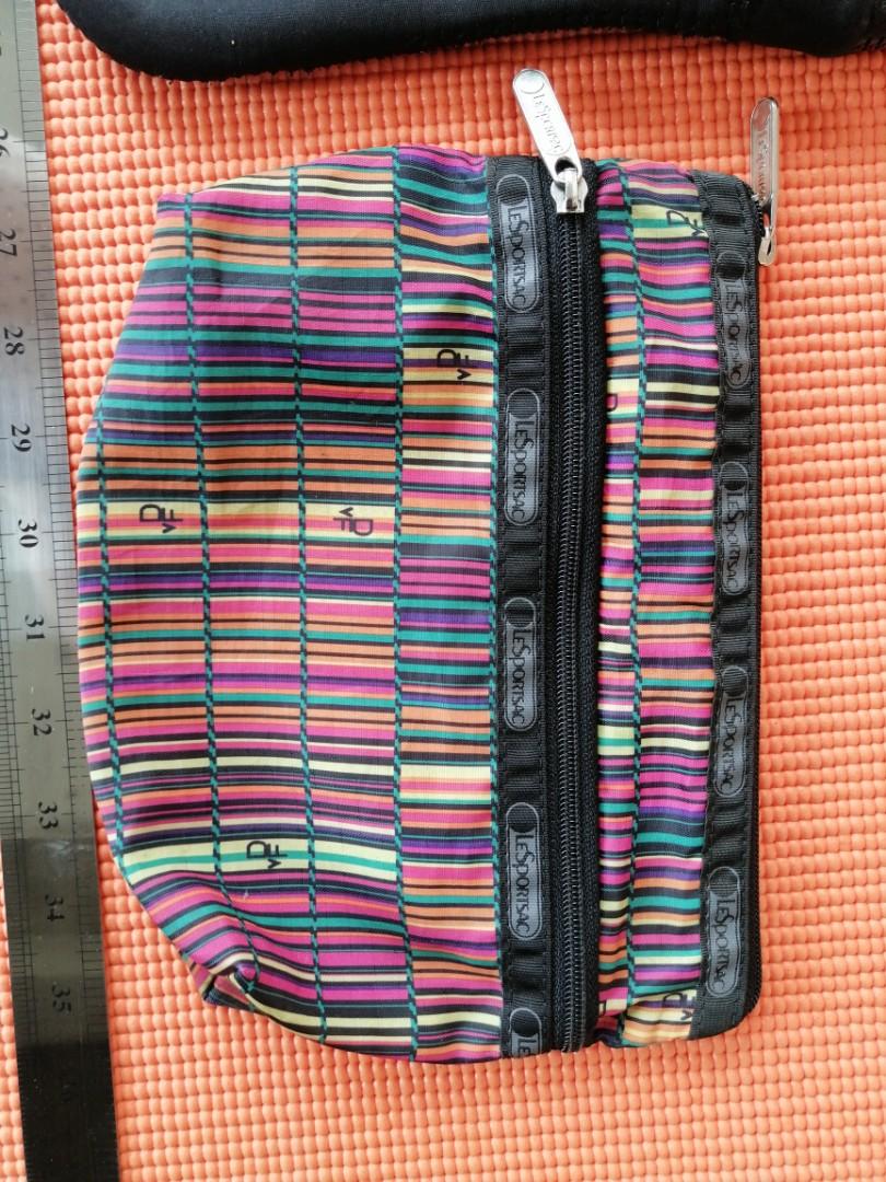 laptop/netbook sleeve (Category: Laptop Bags & Sleeves) located in General Santos City (Dadiangas). Submitted by gamitofdvine (Listing ID 1118661798, Image 2). Description: assorted laptop/netbook 11 inches sleeve with lesportsac pouch. used items. sf c/o buyer.
