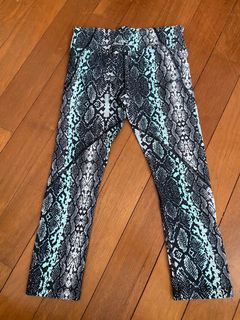 (Category: ) located in . Submitted by khoollection (Listing ID 1118632347, Image 1). Description: .