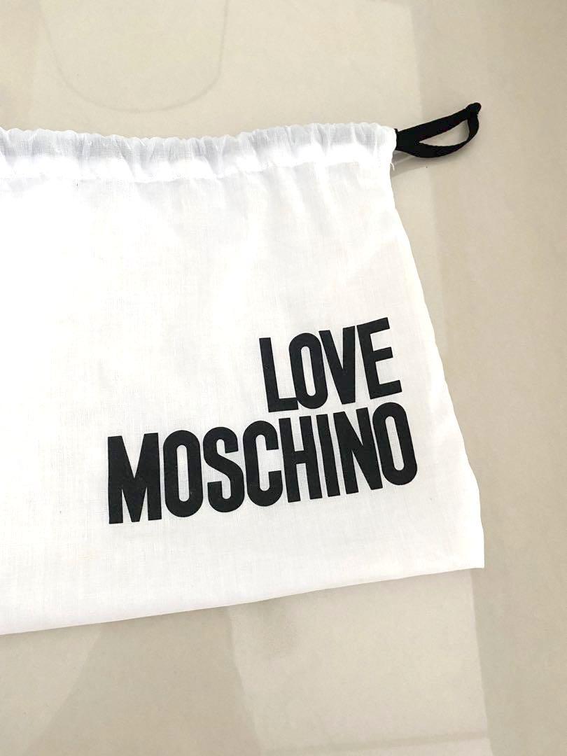 Love moschino dust new arrivals bag