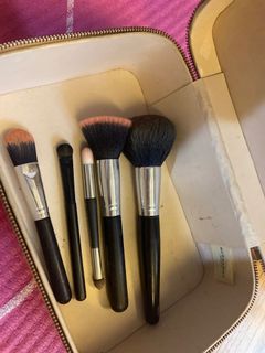 (Category: ) located in . Submitted by radiant_gallery (Listing ID 1118691260, Image 1). Description: .
