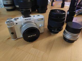 Pentax Q - First Gen with 3 Lenses (mini sized!)