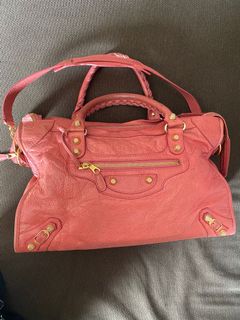 (Category: ) located in . Submitted by lanasell (Listing ID 1118730774, Image 1). Description: .