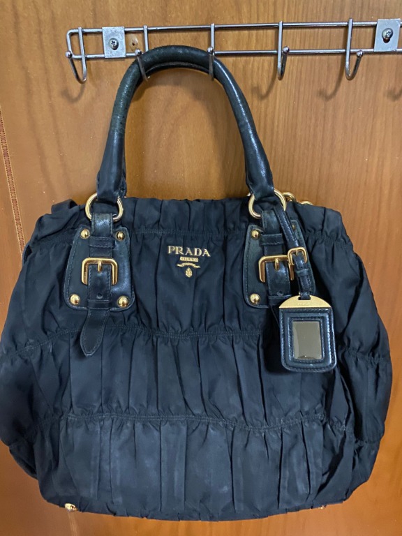 Pre owned prada nylon bag shop