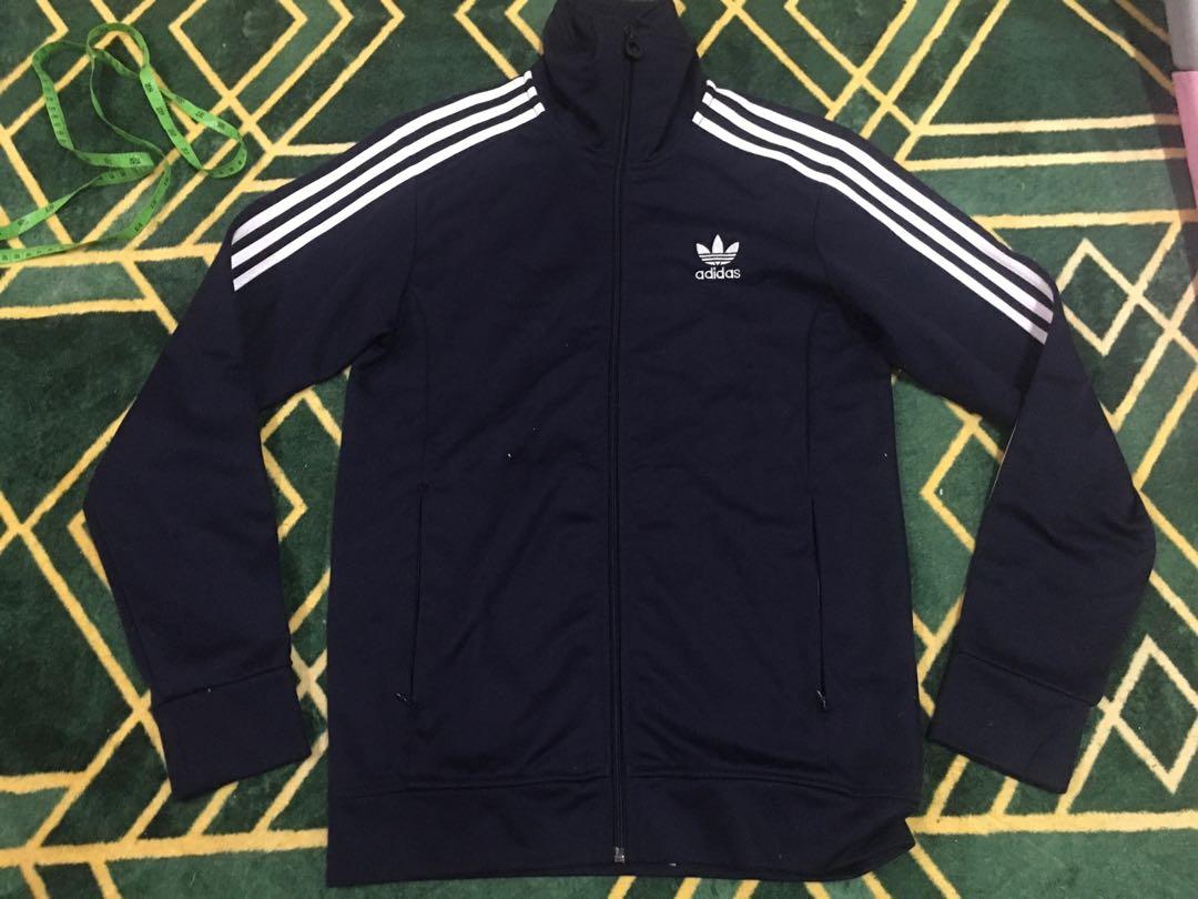 Adidas black deals sweater