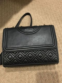 (Kategori: ) berada di . Dikirim oleh jeechika (ID iklan 1118768401, Gambar 1). Deskripsi: .