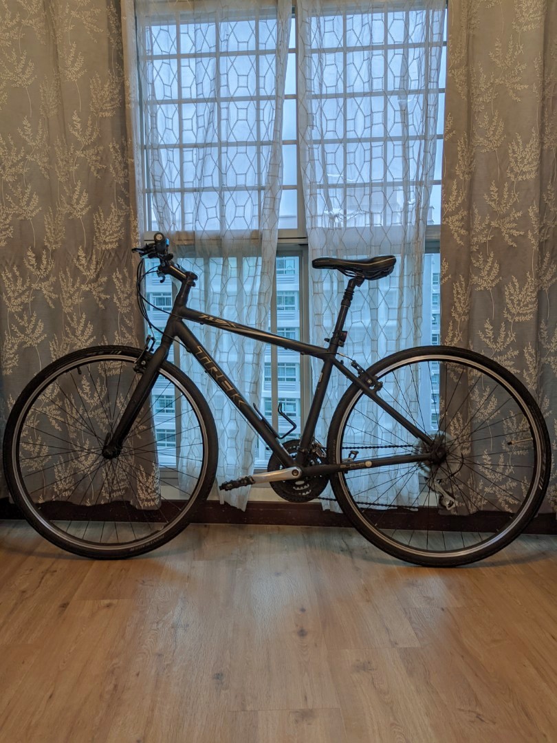 Trek 17.5 hybrid outlet bike