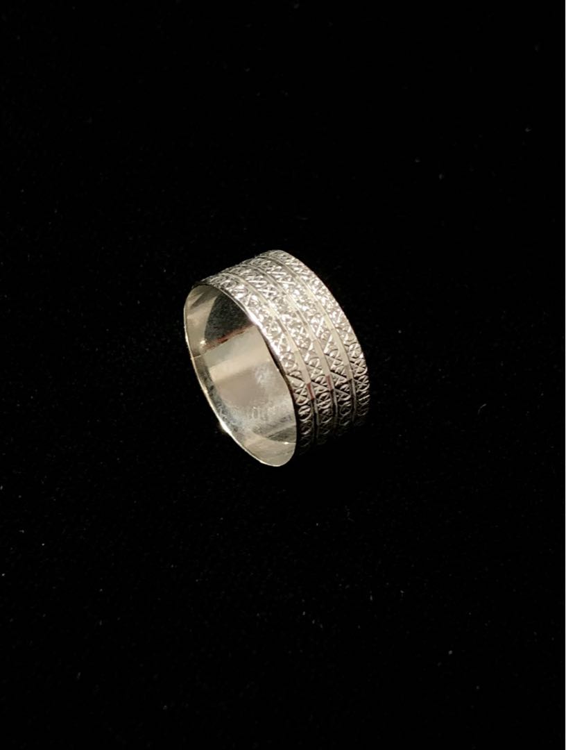 Cincin white hot sale gold