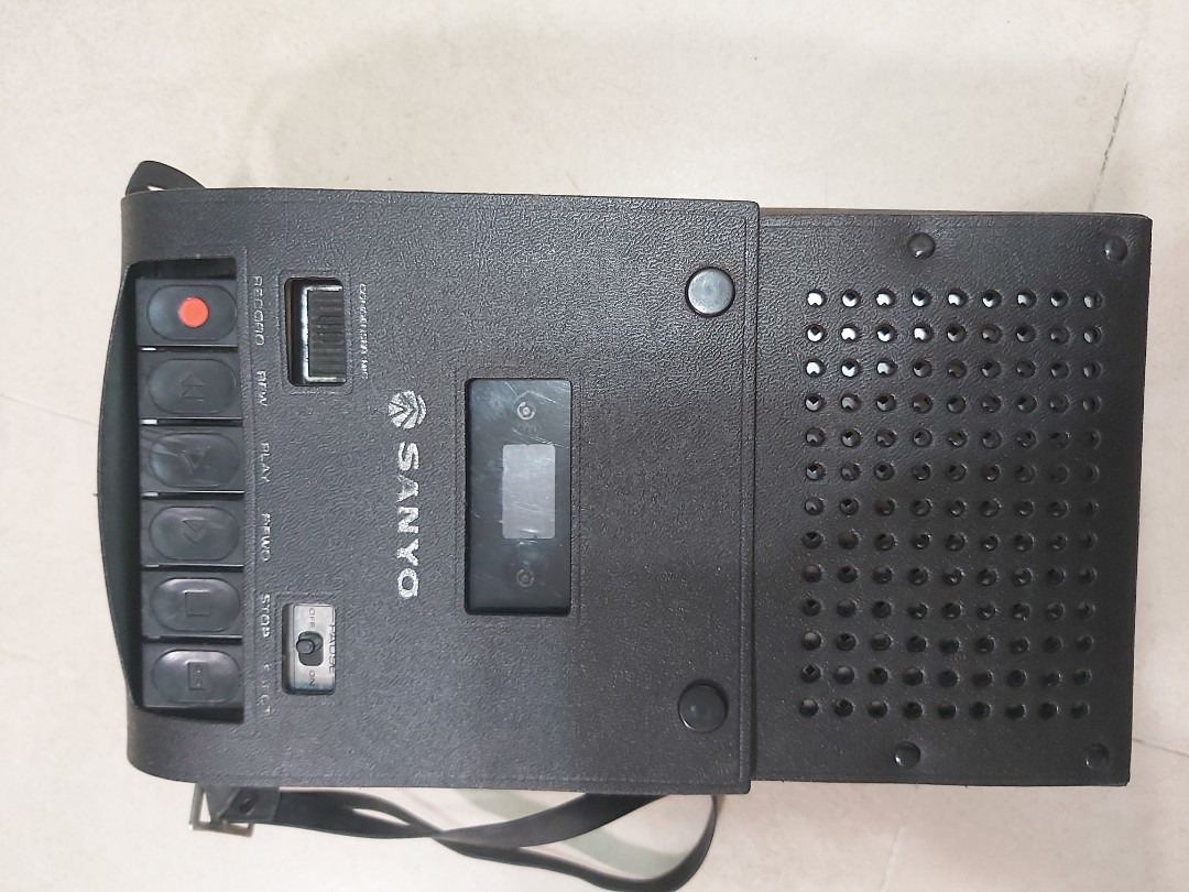 中古 絕版 Sanyo cassette tape recorder, 音響器材, 音樂播放裝置 MP3及CD Player Carousell