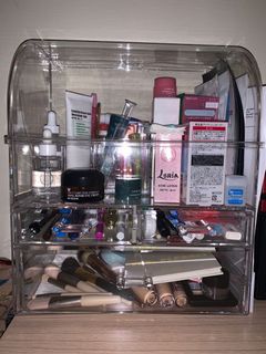 (Category: ) located in . Submitted by whitexdaisies (Listing ID 1118985086, Image 1). Description: .