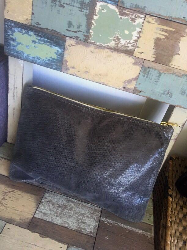 American apparel leather hot sale pouch
