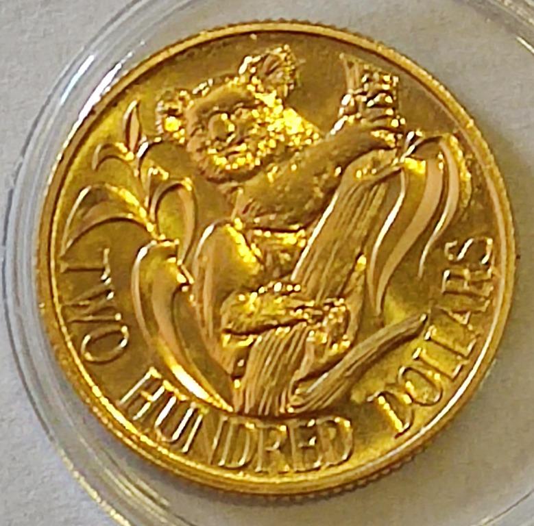 Australia 1983 $200 Gold Coin - Koala BU, Hobbies & Toys