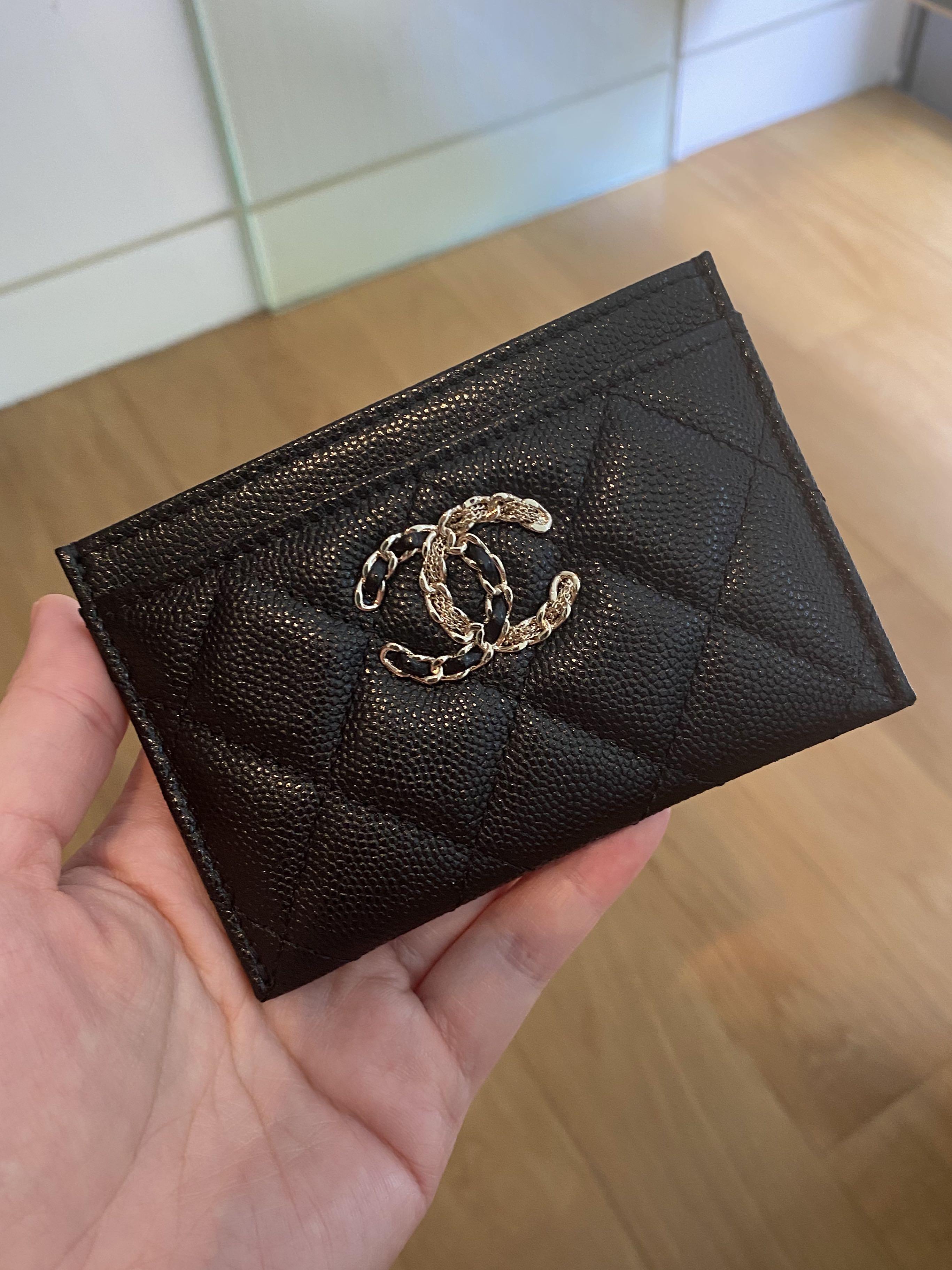 chanel cc card holder