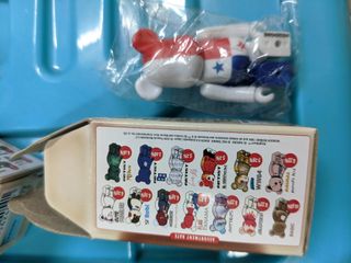 （分類：）位於 。 由 bearbrickss 提交（商品編號 1118973981，圖片 1）。簡介： 。