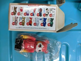 （分類：）位於 。 由 bearbrickss 提交（商品編號 1118974558，圖片 1）。簡介： 。