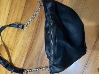 (Category: ) located in . Submitted by limoncello.3 (Listing ID 1119001045, Image 1). Description: .