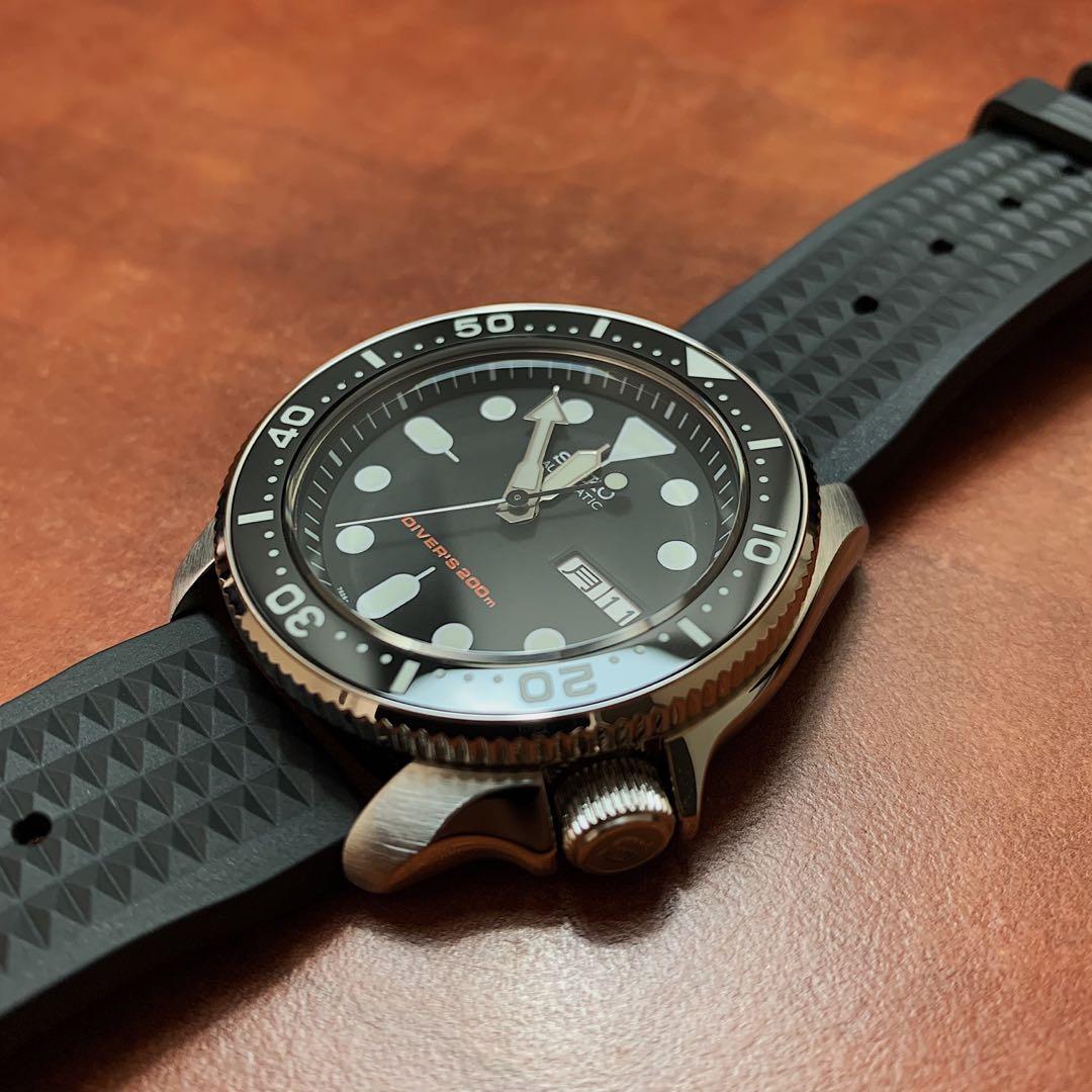 Black Ceramic Bezel Insert for Seiko SKX, Men's Fashion, Watches &  Accessories, Watches on Carousell