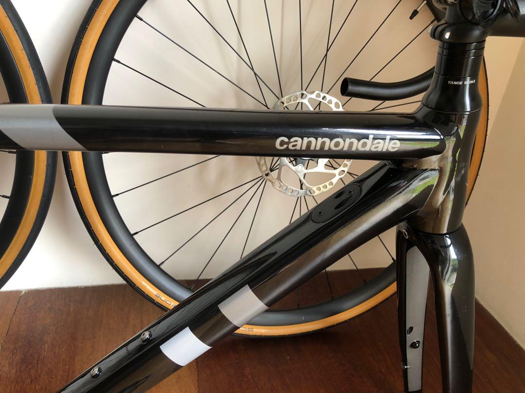 Cannondale Caad 13 Disc Black Pearl 48cm Sports Equipment