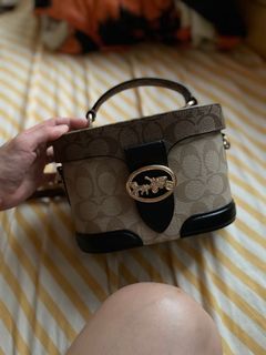 （分類：）位於 。 由 Didee2 提交（商品編號 1118915680，圖片 1）。簡介： 。