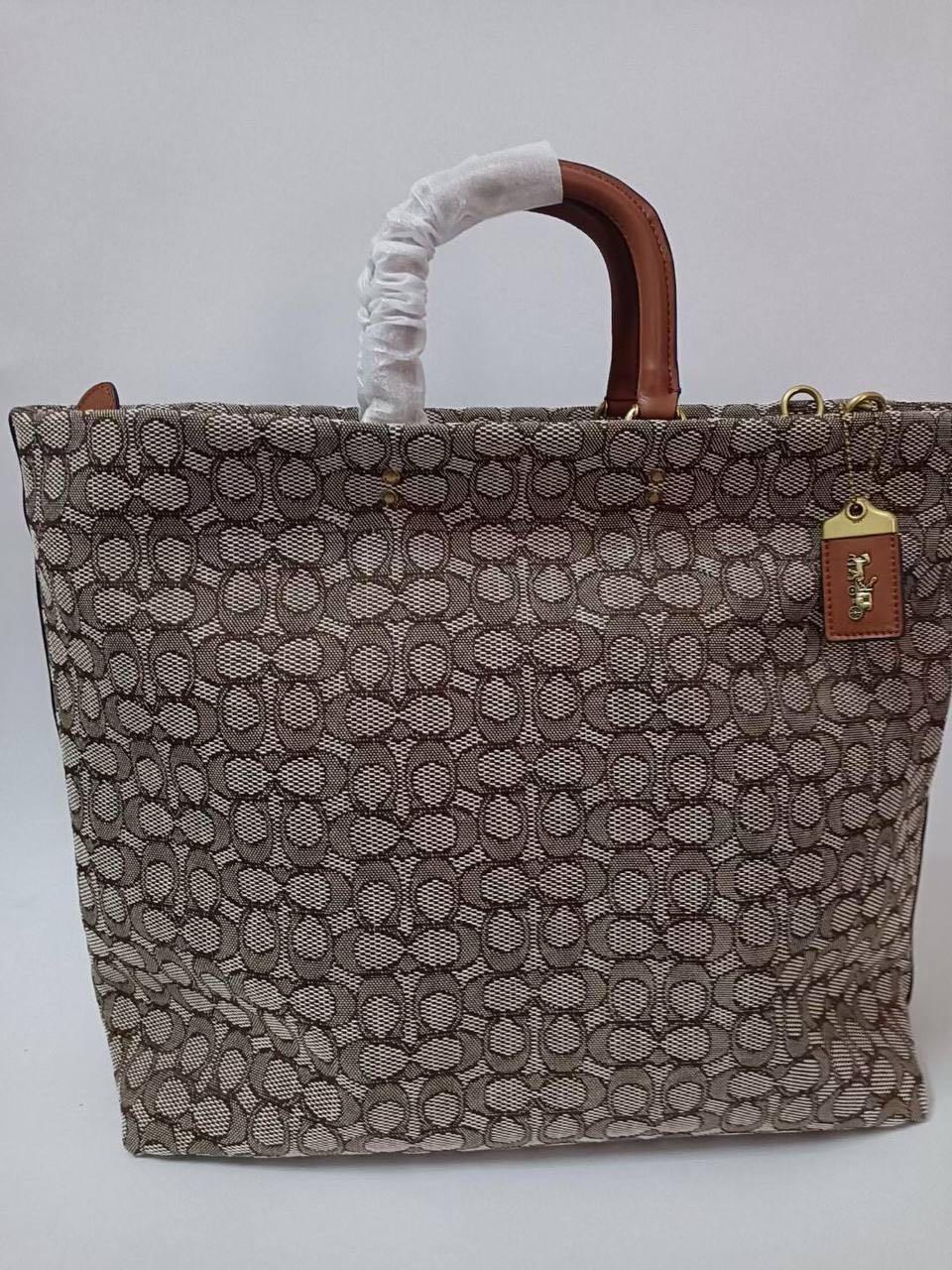 Rogue tote clearance