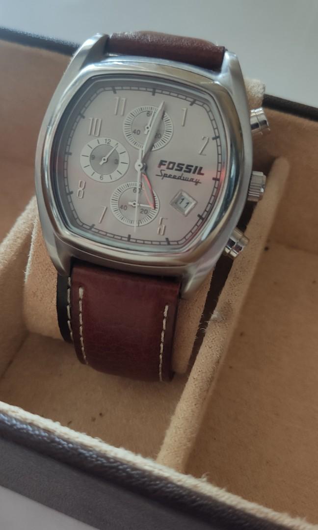 Fossil watch speedway store