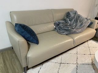 (Category: ) located in . Submitted by vc.quicksale (Listing ID 1118914552, Image 1). Description: .