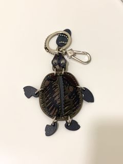 （分類：）位於 。 由 ayydubbs 提交（商品編號 1118974200，圖片 1）。簡介： 。