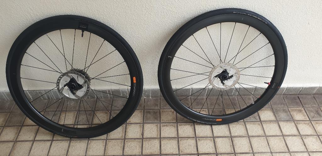 完成車外し未使用 GIANT SLR1 42 DISC カーボンホイール 前後 ...