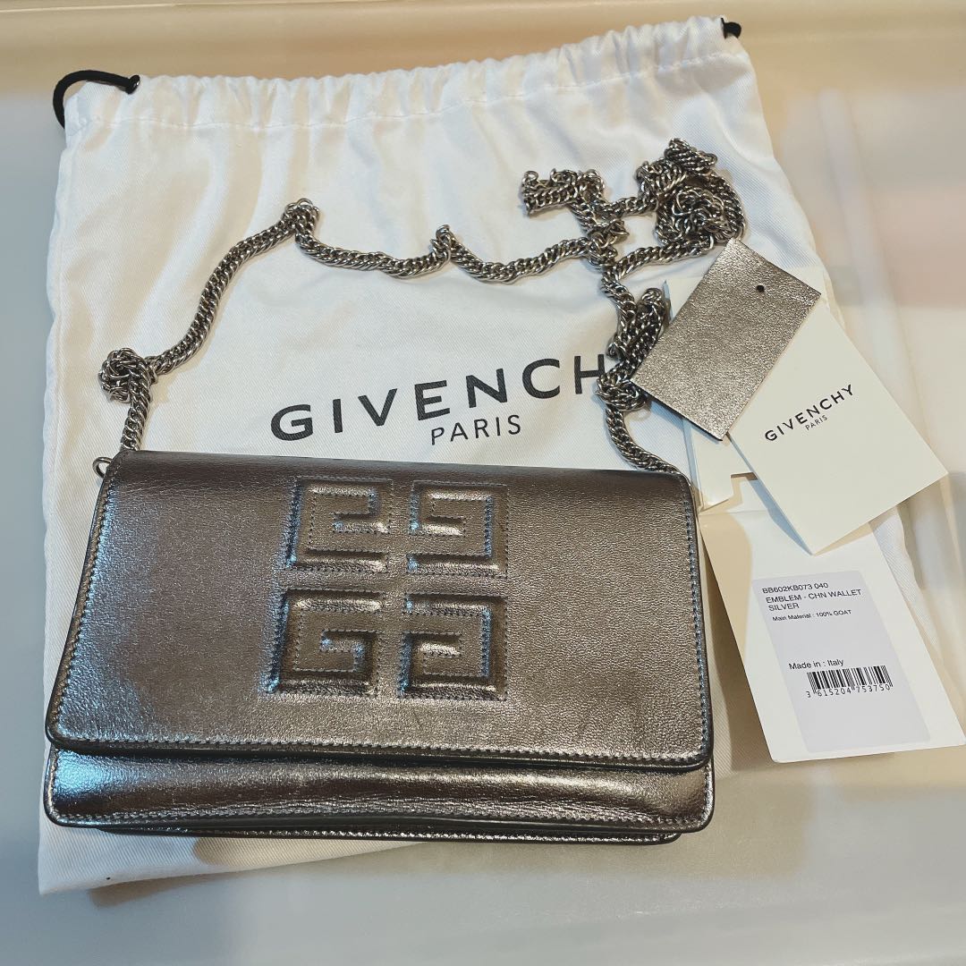 Givenchy EMBLEM Chain wallet WOC Carousell